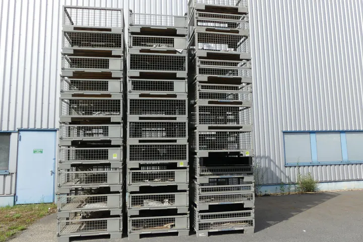 Konvolut Gitterboxen/Stapelboxen (ca. 30 Stück)